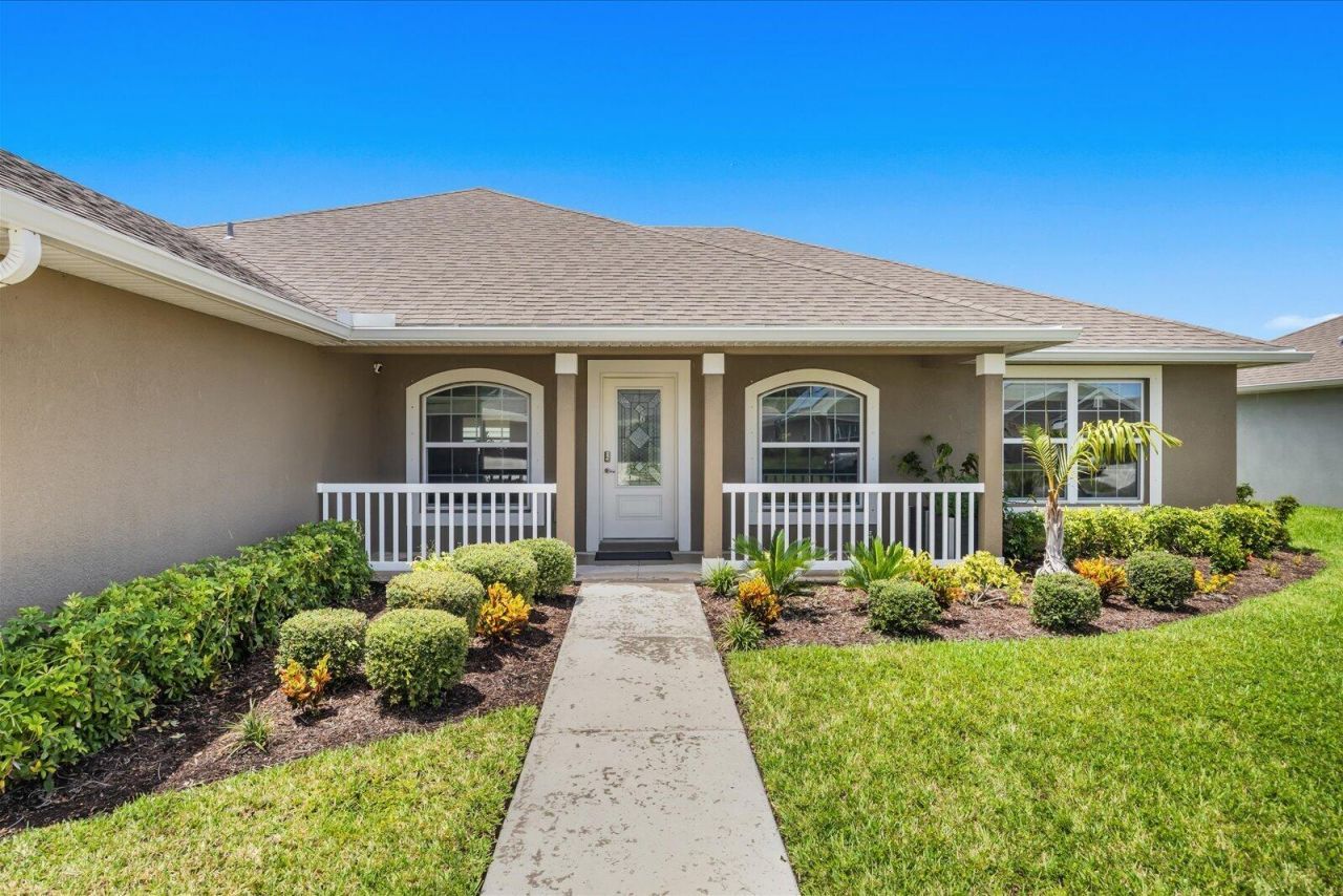 8516 Waterstone Boulevard, Fort Pierce, FL 34951 Photo