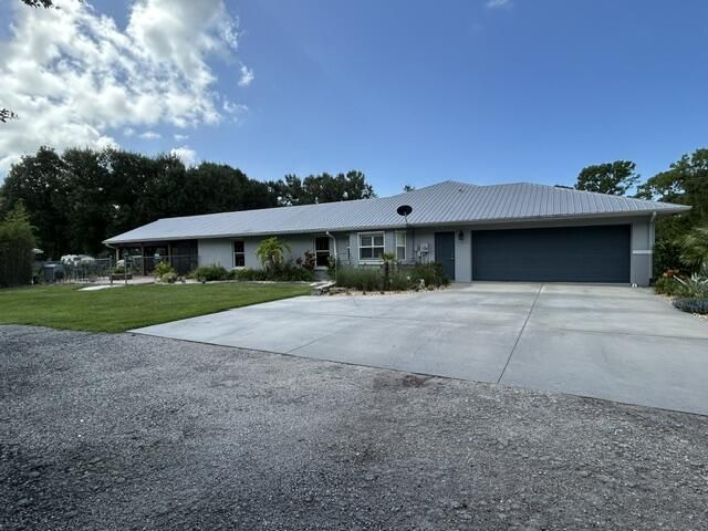 1476 NE 40th Avenue, Okeechobee, FL 34972 Photo