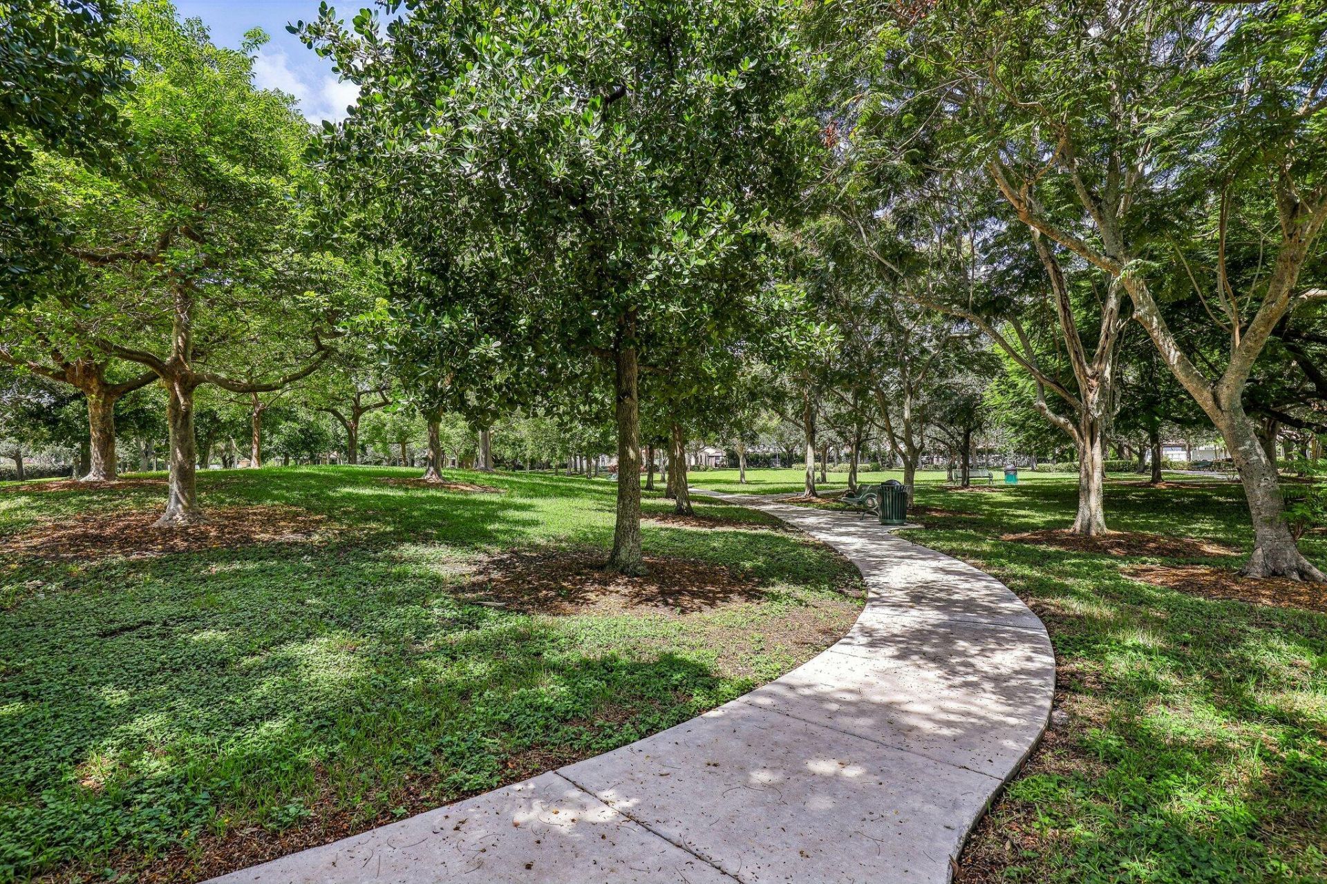 762 Heritage Drive, Weston, FL 33326 Photo