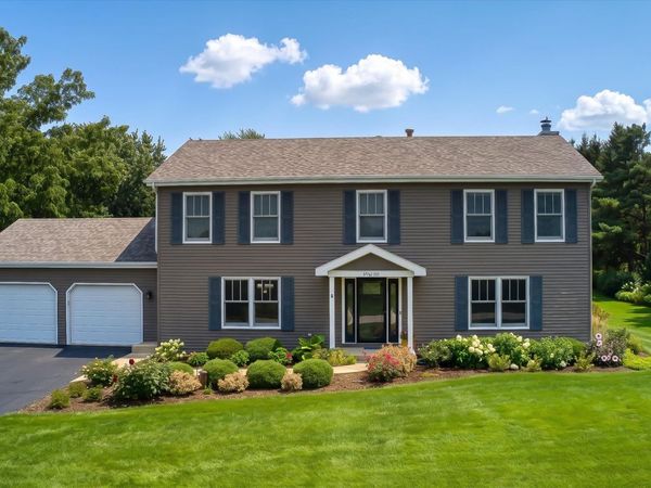 39W261 Hemlock Drive , St. Charles, IL 60175