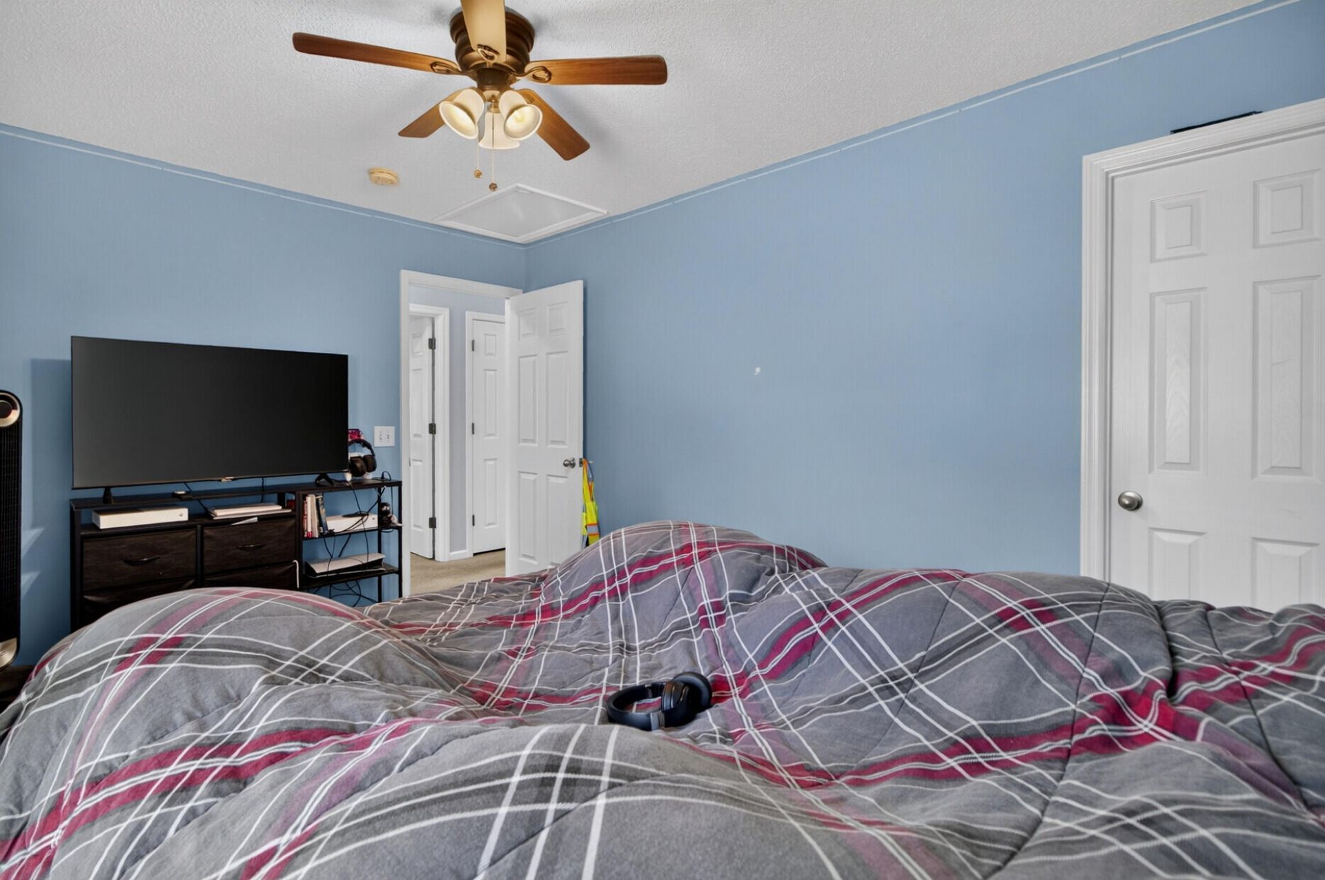 323 Briarbend Road Photo 23
