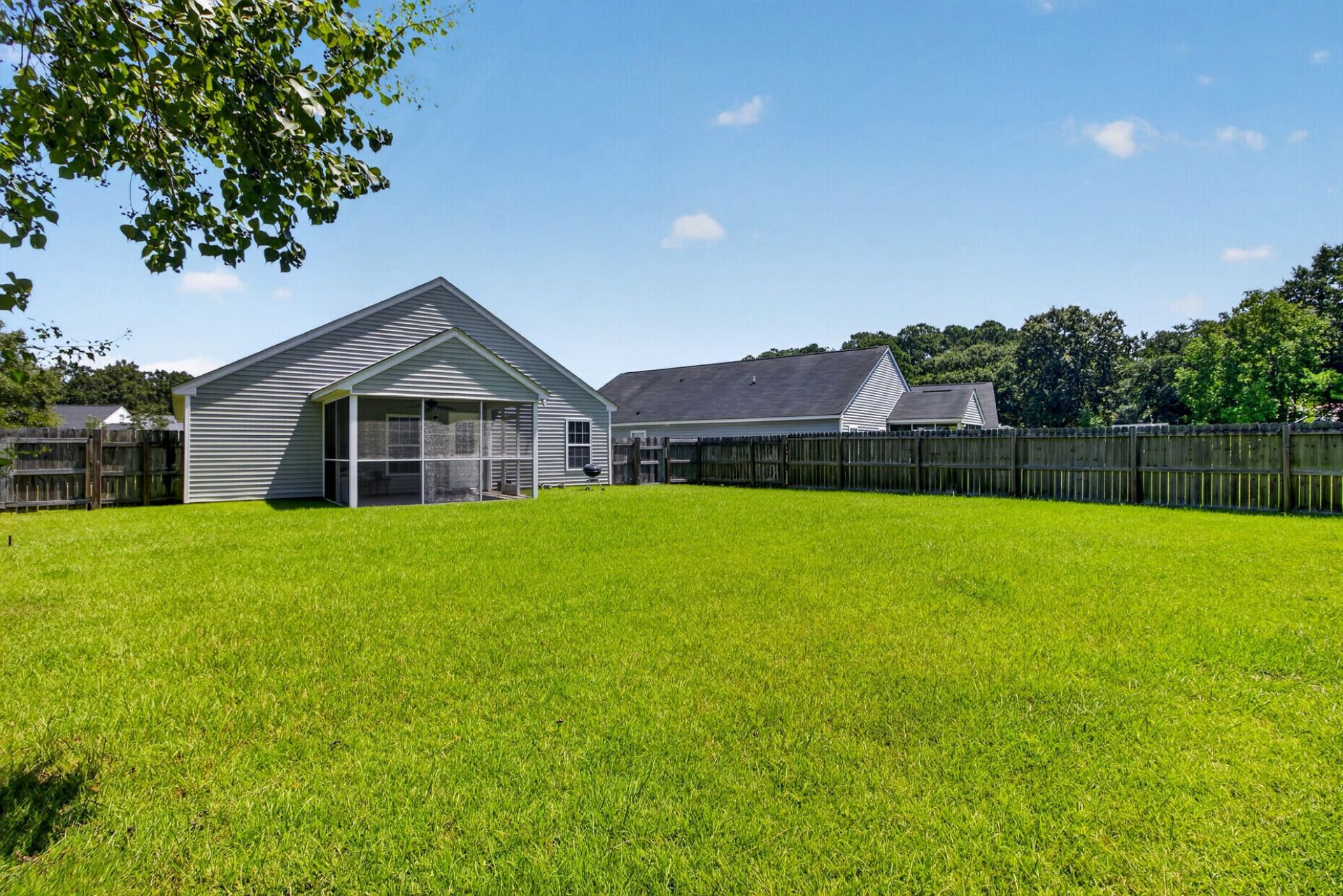 323 Briarbend Road Photo 33