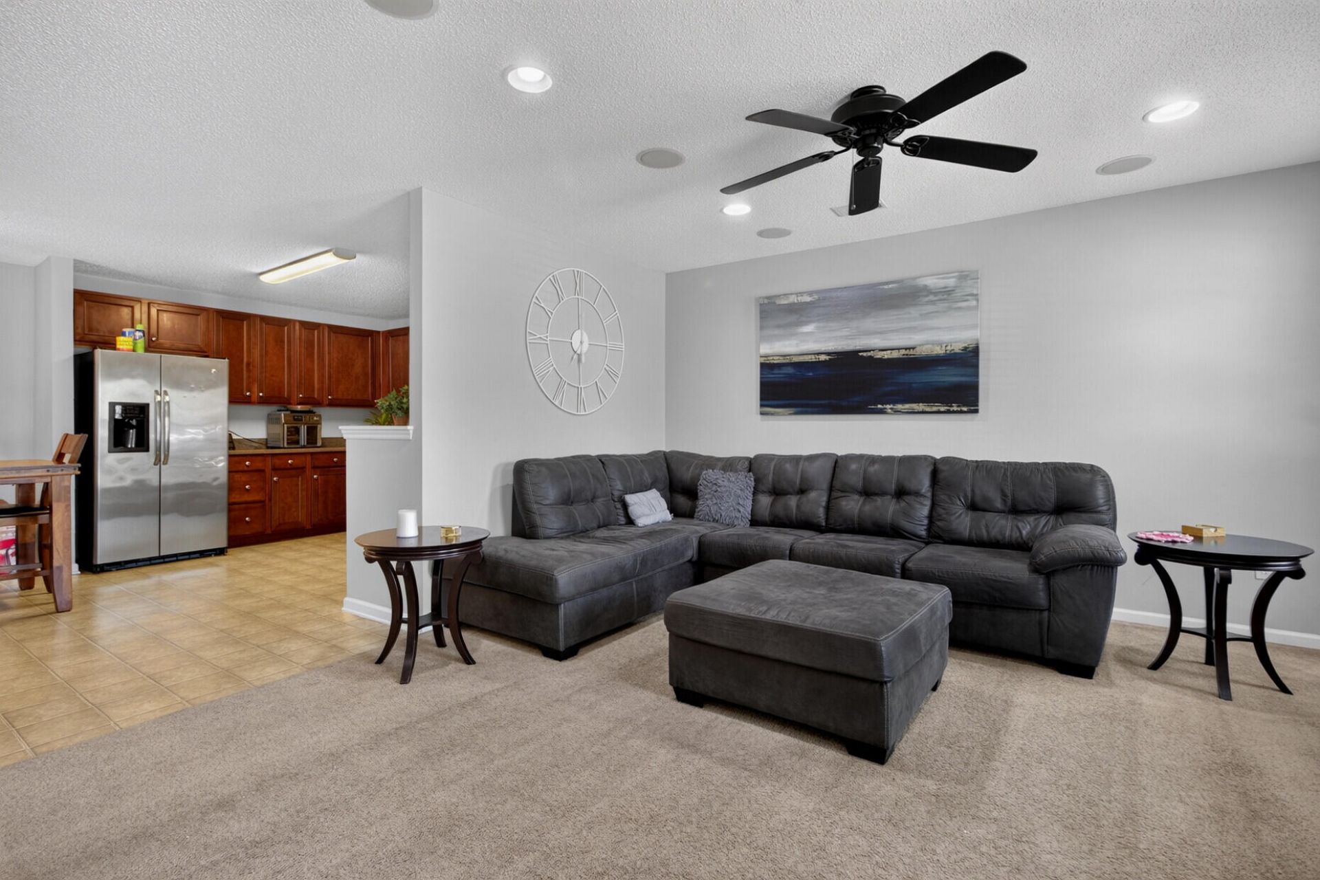 323 Briarbend Road Photo 8