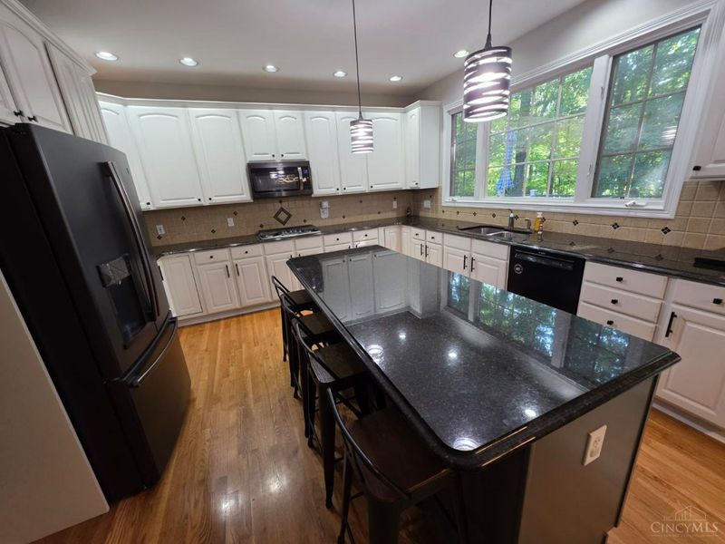 1223 Ridgewood Drive, Loveland, OH 45140 Photo 14