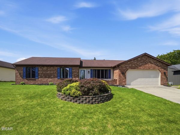 120 Greenbriar Court, Lima, OH 45804