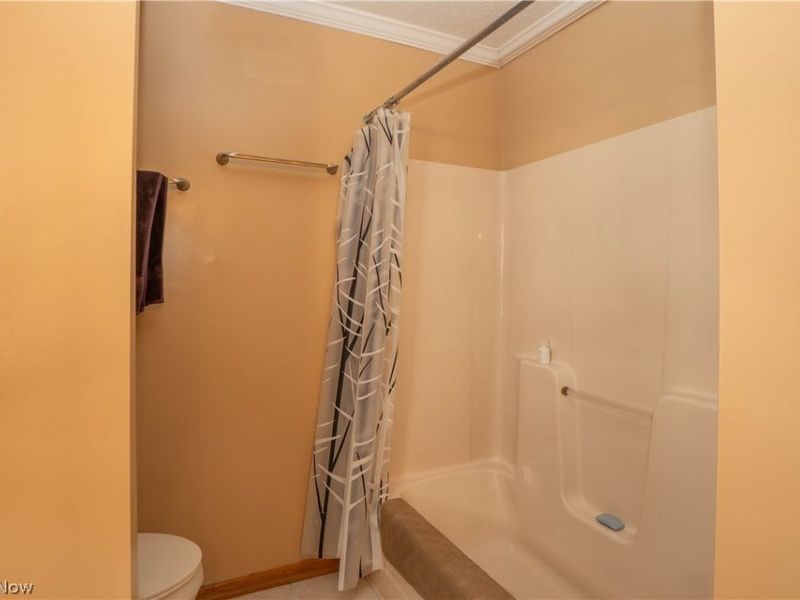 4839 Pond Drive NW, North Canton, OH 44720 Photo 27