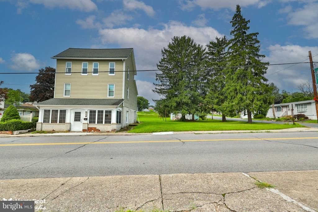 726 GARIBALDI AVENUE , BANGOR, PA 18013