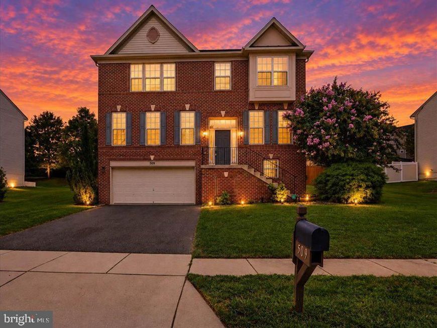 509 Bricker Drive, Fort Washington, MD 20744 Main Photo
