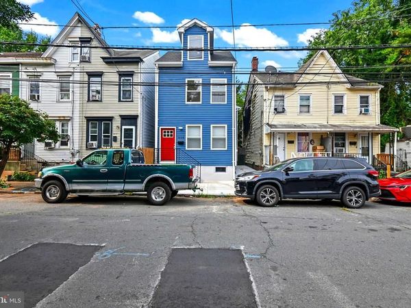 515 GENESEE STREET, TRENTON, NJ 08611
