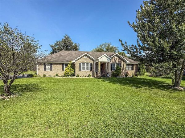 1030 Hidden Springs Drive , Bowling Green, KY 42104