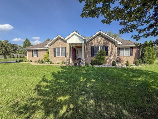 1030 Hidden Springs Drive , Bowling Green, KY 42104