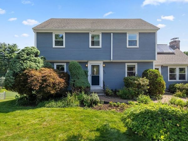 515 Prospect St, West Boylston, MA 01583