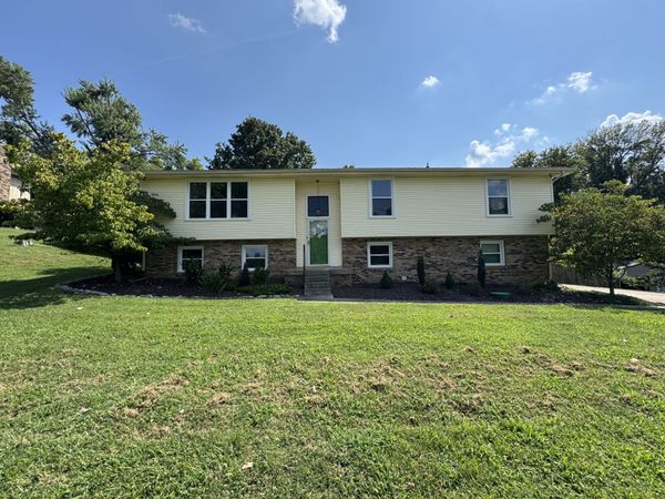 713 Hillbrook Dr , Mount Juliet, TN 37122