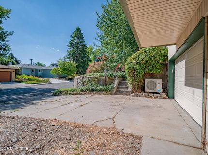 628 Highland Street, Carson City, NV 89703 Photo
