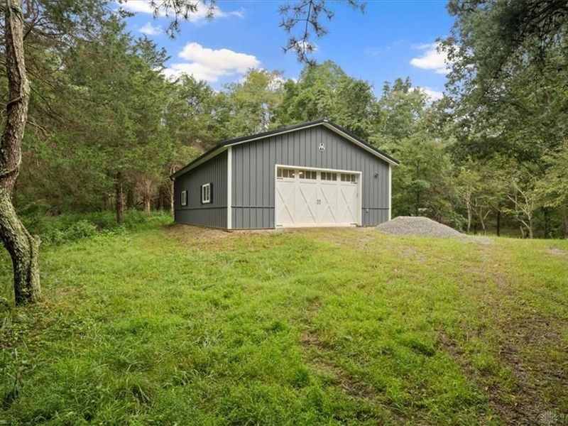 8525 Dunham Road, Hillsboro, OH 45133 Photo 2