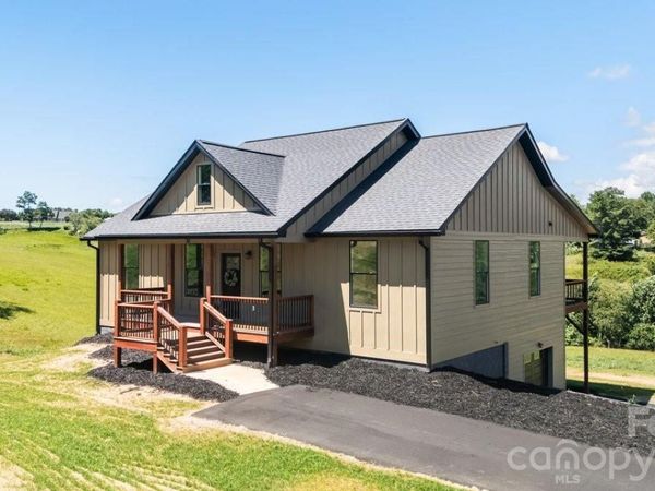 30 Johnny Roberts Road , Alexander, NC 28701