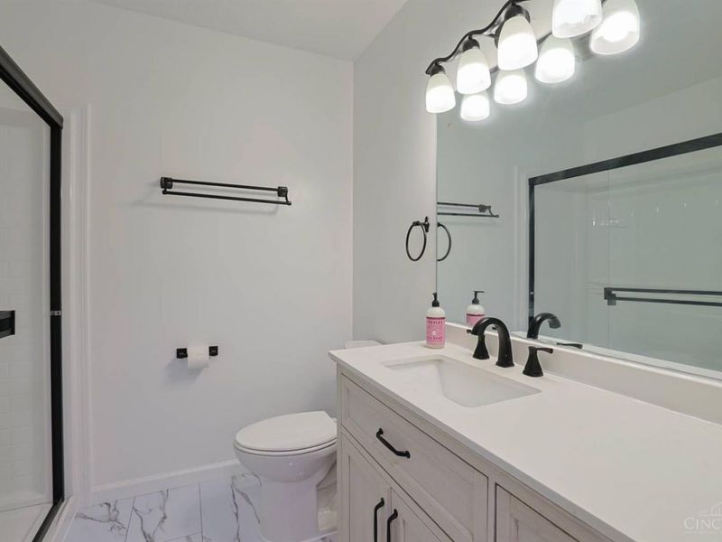4524 Shawnray Drive, Unit 22, Middletown, OH 45044 Photo 17