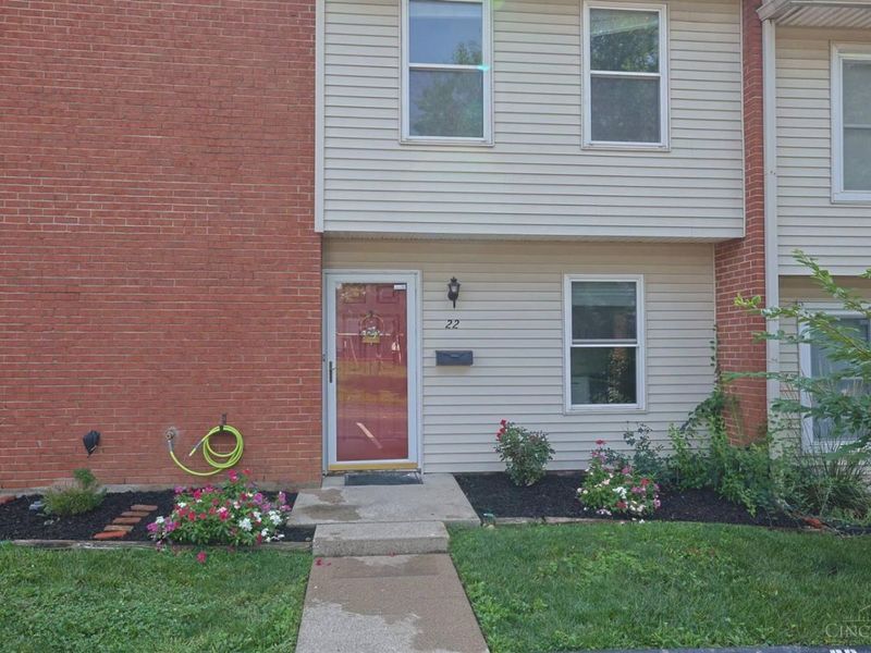 4524 Shawnray Drive, Unit 22, Middletown, OH 45044 Photo 2