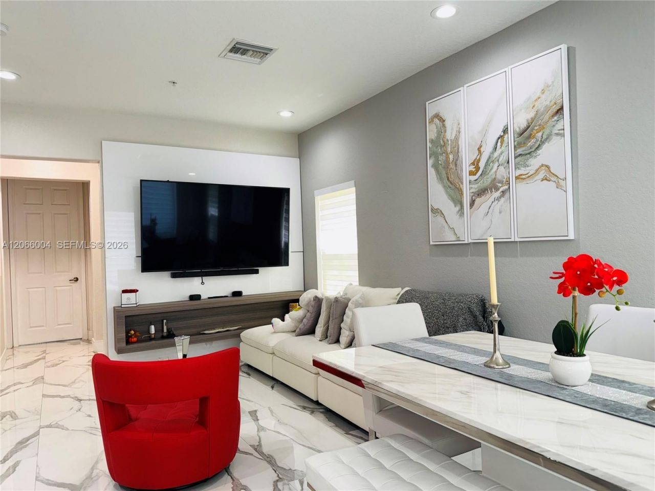 2851 W Prospect Rd , Unit 704, Tamarac, FL 33309 Photo