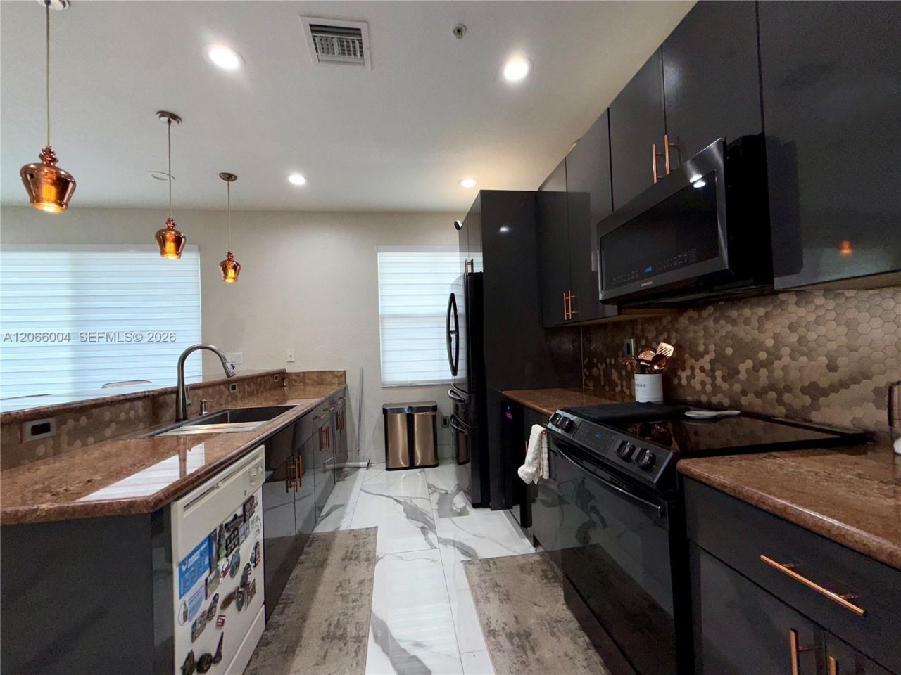 2851 W Prospect Rd , Unit 704, Tamarac, FL 33309 Photo