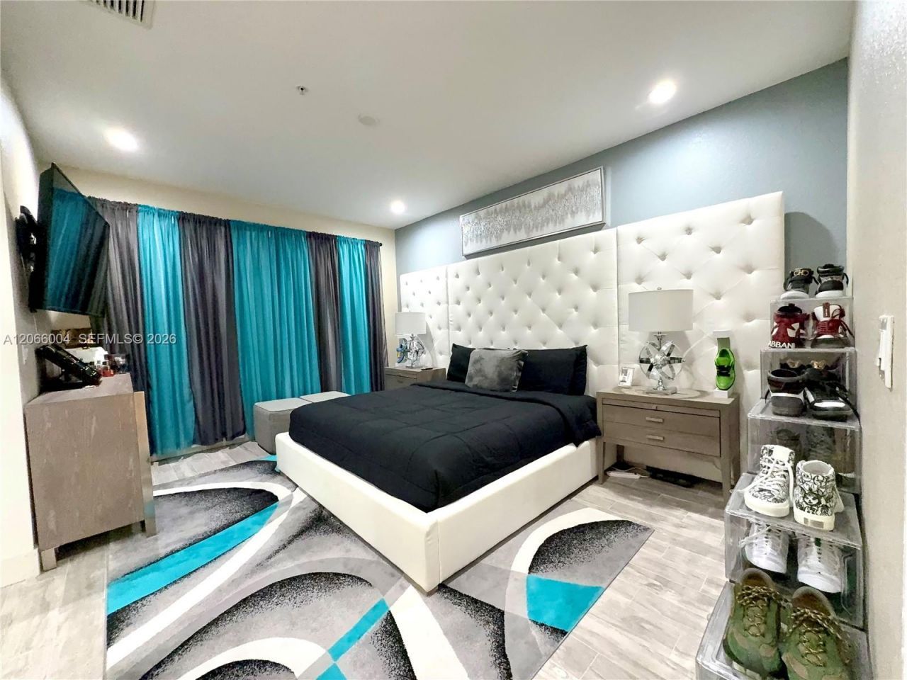 2851 W Prospect Rd , Unit 704, Tamarac, FL 33309 Photo