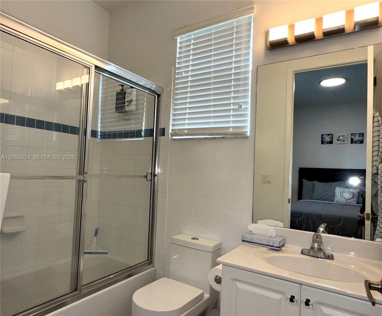 2851 W Prospect Rd , Unit 704, Tamarac, FL 33309 Photo