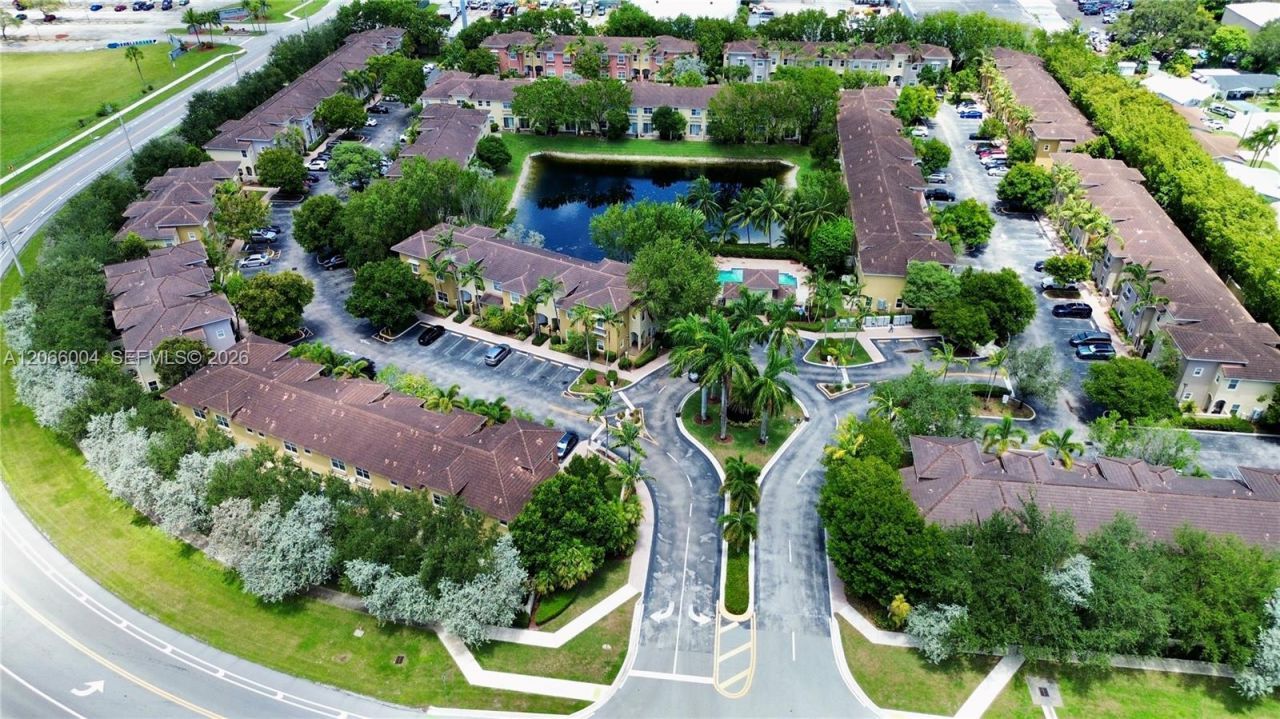 2851 W Prospect Rd , Unit 704, Tamarac, FL 33309 Photo