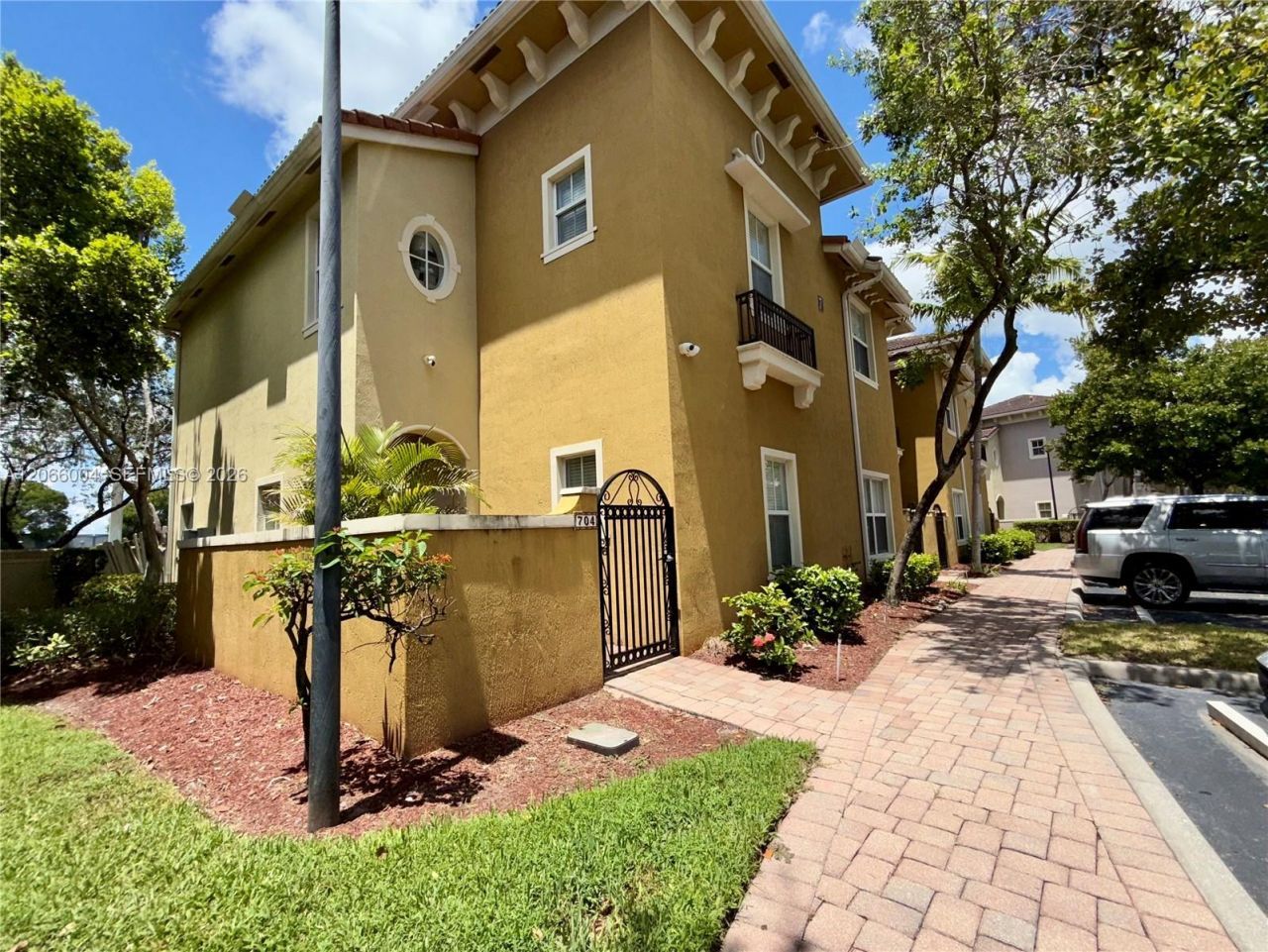 2851 W Prospect Rd , Unit 704, Tamarac, FL 33309 Photo