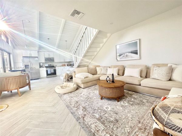 1605 S Us Highway 1 , Unit 8H, Jupiter, FL 33477