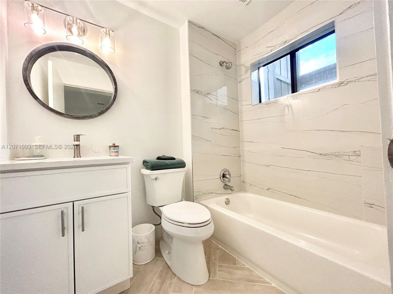1605 S Us Highway 1 , Unit 8H, Jupiter, FL 33477 Photo