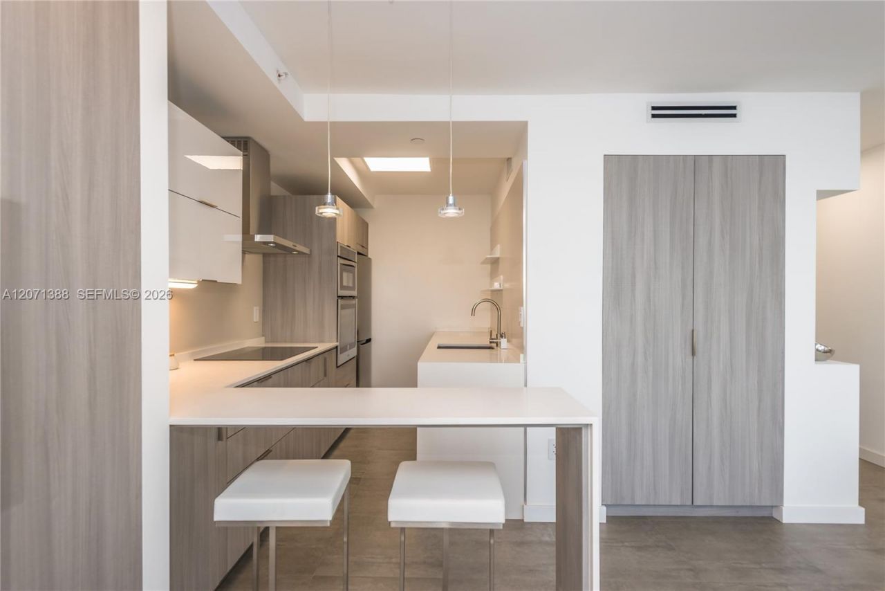 1500 Bay Rd , Unit 1436S, Miami Beach, FL 33139 Photo