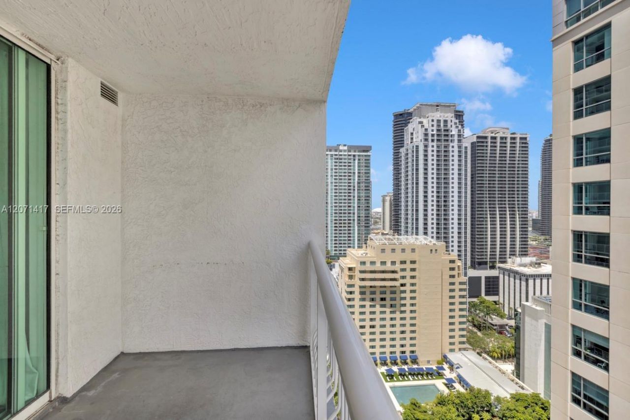 1200 Brickell Bay Dr , Unit 3310, Miami, FL 33131 Photo