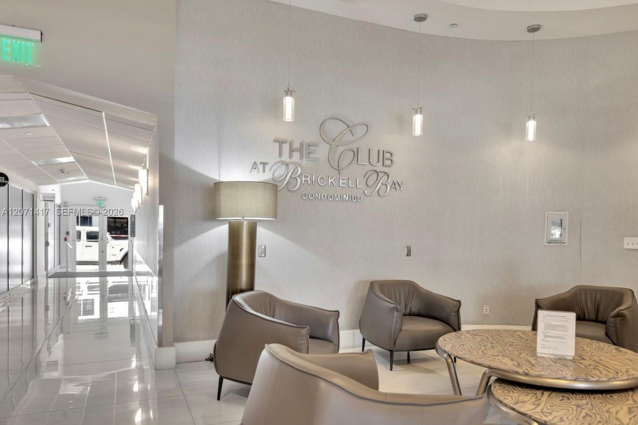 1200 Brickell Bay Dr , Unit 3310, Miami, FL 33131 Photo