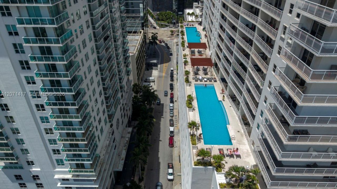 1200 Brickell Bay Dr , Unit 3310, Miami, FL 33131 Photo