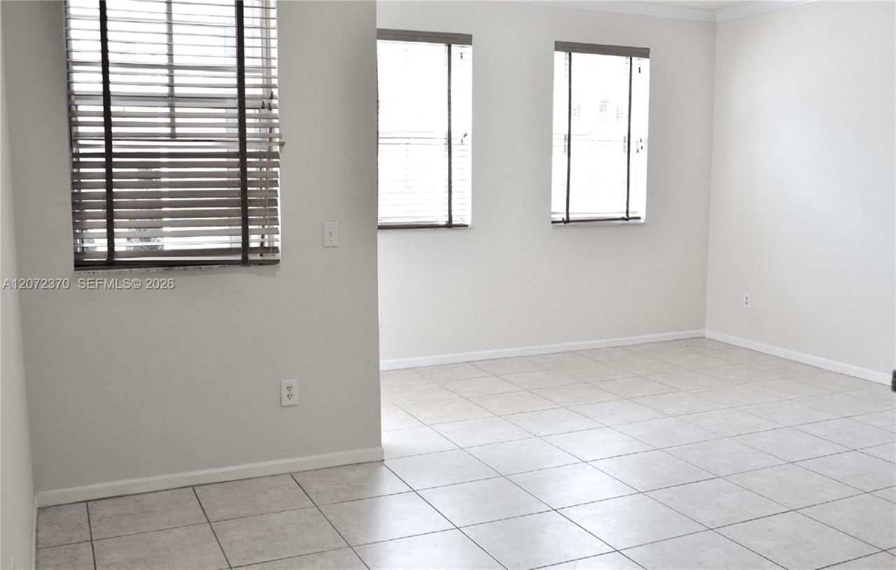 3225 NE 184th St, Unit 10103, Aventura, FL 33160 Photo