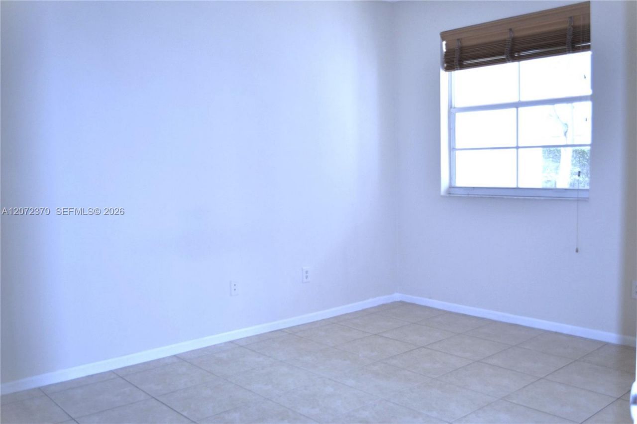 3225 NE 184th St, Unit 10103, Aventura, FL 33160 Photo