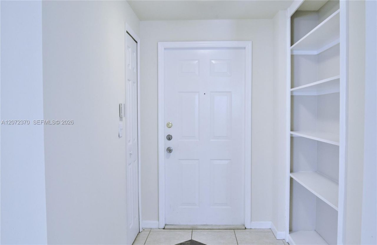 3225 NE 184th St, Unit 10103, Aventura, FL 33160 Photo
