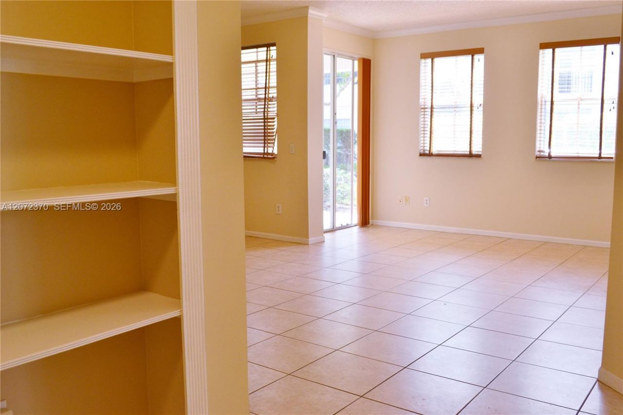3225 NE 184th St, Unit 10103, Aventura, FL 33160 Photo