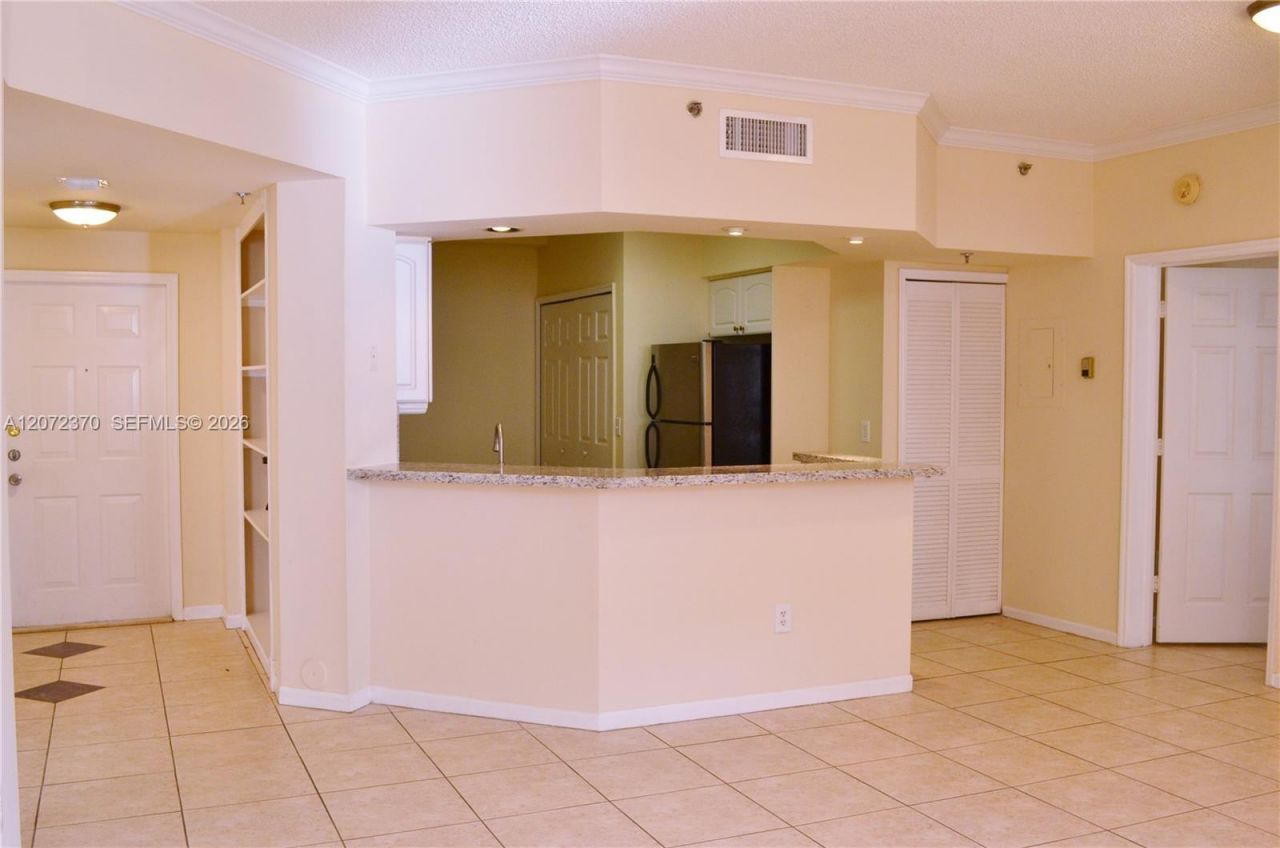 3225 NE 184th St, Unit 10103, Aventura, FL 33160 Photo