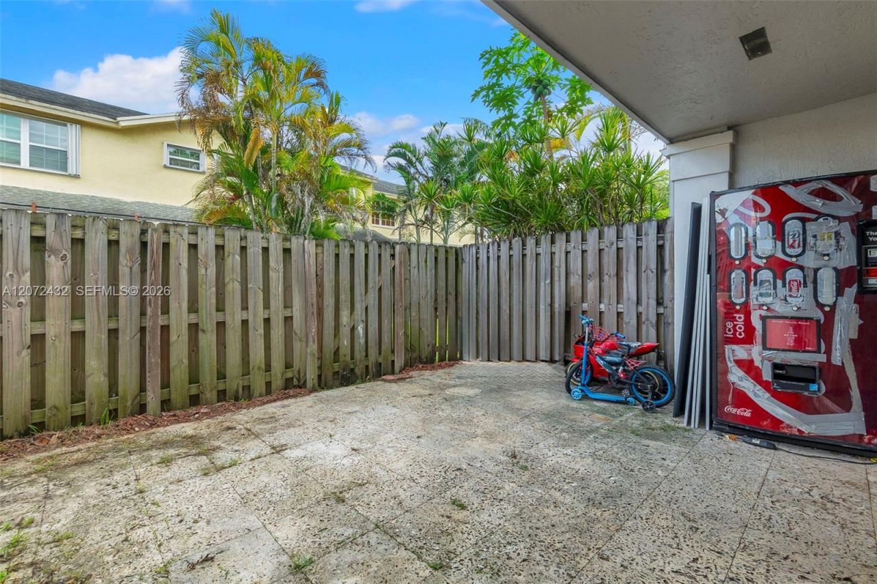11855 SW 99th St , Miami, FL 33186 Photo
