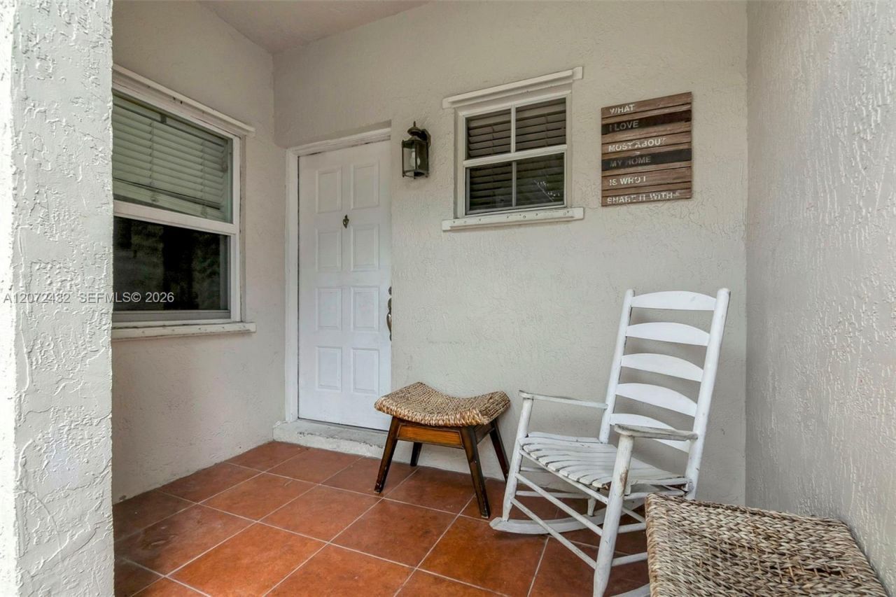 11855 SW 99th St , Miami, FL 33186 Photo