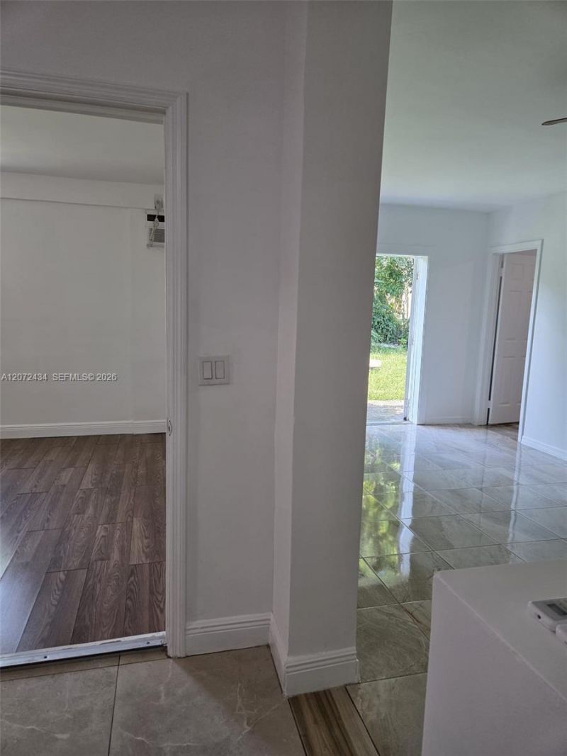4381 Purdy Ln , Unit 2, Palm Springs, FL 33406 Photo