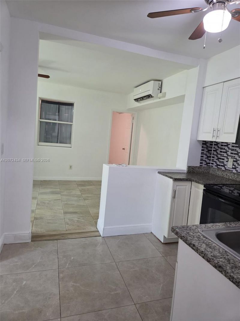 4381 Purdy Ln , Unit 2, Palm Springs, FL 33406 Photo