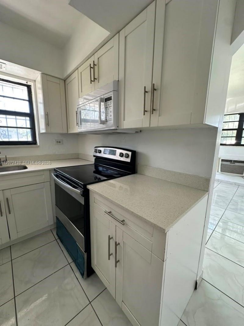 505 NE 142nd St, Unit A, North Miami, FL 33161 Photo