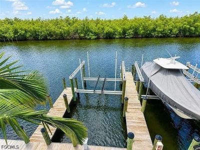 5816 Shell Cove Dr , Unit 119, Cape Coral, FL 33914 Photo