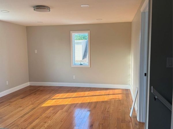 245 Stone Street , Elmont, NY 11003