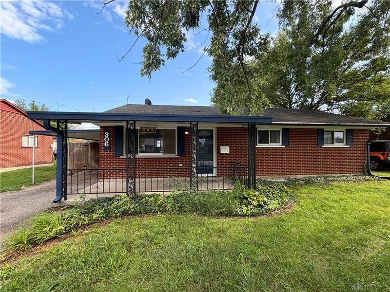 306 Savoy Avenue, West Carrollton, OH 45449 Photo 1