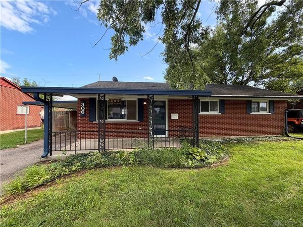 306 Savoy Avenue, West Carrollton, OH 45449