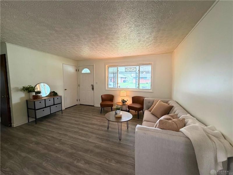 306 Savoy Avenue, West Carrollton, OH 45449 Photo 2