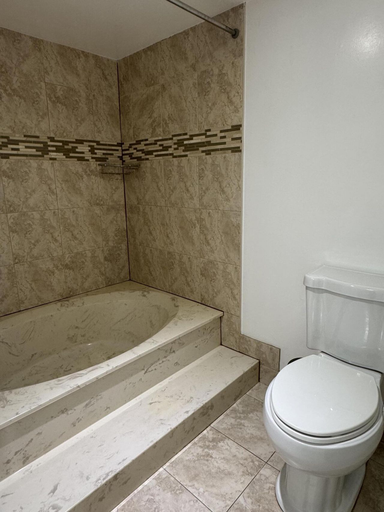 16171 Blatt Boulevard, Unit 202, Weston, FL 33326 Photo